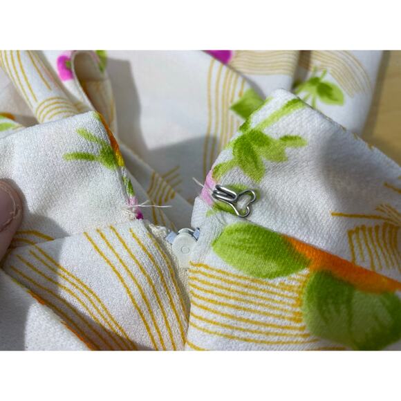 Vintage It's Better Maxi Dress Small Orange Hawaiian Floral A-Line 60s Tradwife - Picture 6 of 7